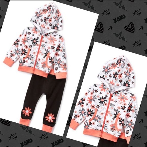 ▪️🆕Flower Power Athletic Suit - Picture 2 of 2